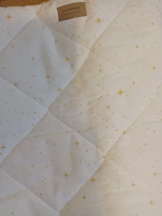 Cubre cuna acolchado
