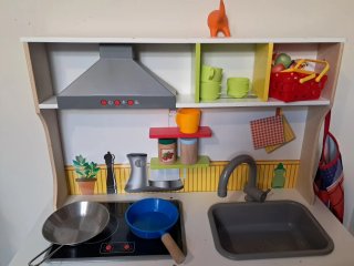 Cocina infantil de juguete