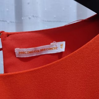 Vestido Coral con Volantes