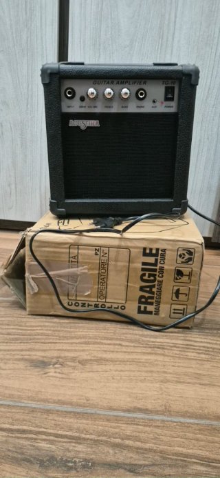 Amplificatore Chitarra Acustika TG-10