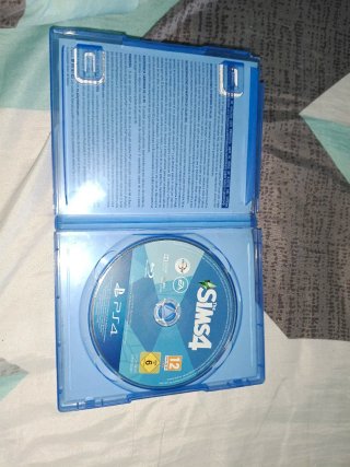 Los Sims 4 PS4