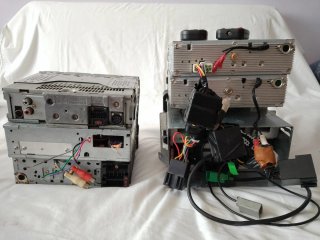Lote 6 radios coche averiados (leer anuncio)