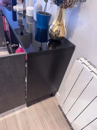 Cómoda Besta IKEA