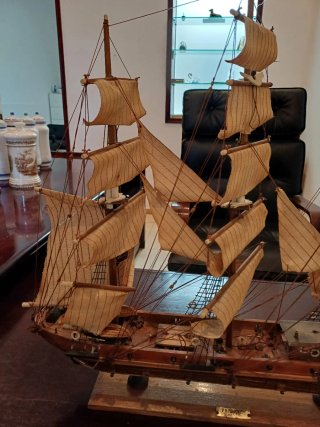 Maqueta Fragata de Madera