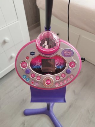 Estación Karaoke VTech con Micrófono