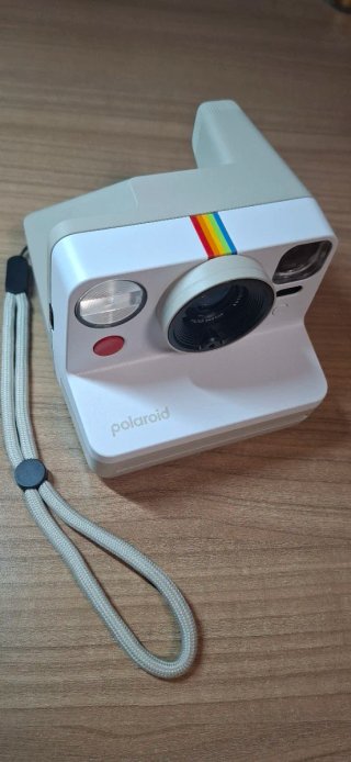 Polaroid Now Generation 3 Cámara Instantánea