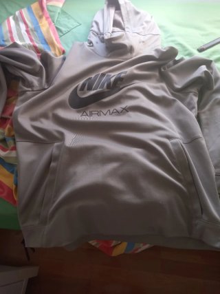 Sudadera Nike Air Max Gris