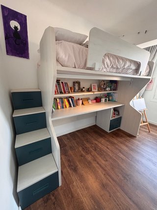 Cama Loft con Escritorio y Escaleras
