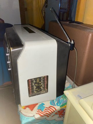 Televisor Siera Color Antiguo