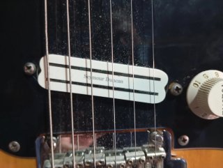 Pastilla Seymour Duncan Stratocaster Humbucker