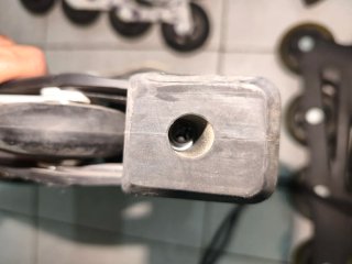 2 pares de patines en línea