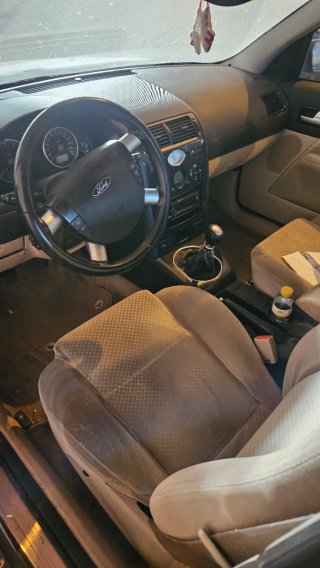 Ford Mondeo 2001