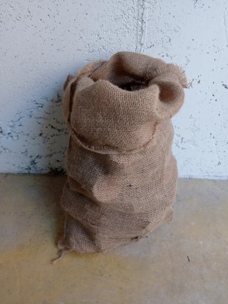 leña para barbacoa.