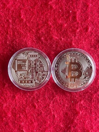 2 Monete Bitcoin Dorate