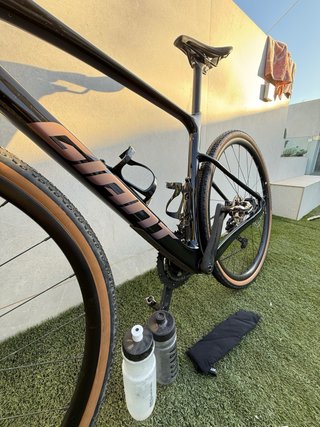 GIANT REVOLT ADVANCED 2 CARBONO | GRX 12V | NUEVA
