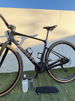 GIANT REVOLT ADVANCED 2 CARBONO | GRX 12V | NUEVA