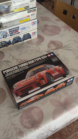 Maqueta Tamiya Porsche 934 Turbo RSR