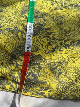 Blusa Desigual floral amarilla talla M