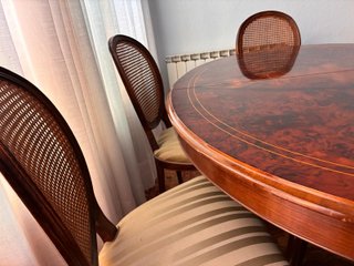 Mesa Comedor Caoba / Nogal extensible con 6 sillas