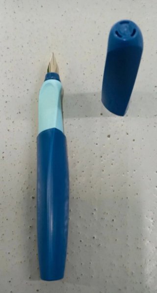 2 penne stilografiche Pelikan Twist rossa e blu