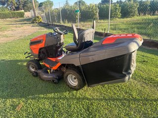Tractor Husqvarna TC 342T 350h cortacesped