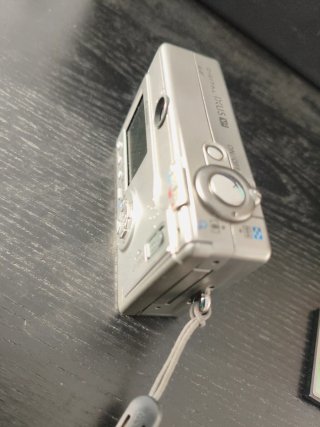 Canon IXUS V2 Cámara Digital + Accesorios