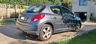 Peugeot 207 2011 automatico. Solo 38mil km.