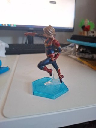 Figura Capitana Marvel PVC 10cm