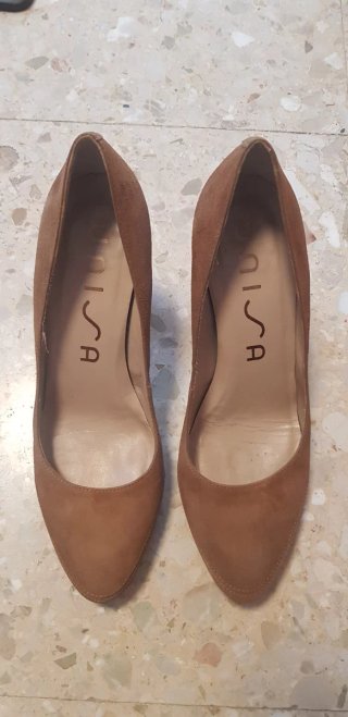 Zapatos de tacón Unisa beige/marrón