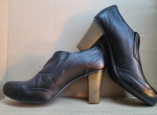 Botines Camper Ariadna Negros Tacon