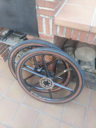 Maxxis Ikon Tubeless 29x2.20