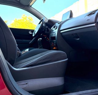 Renault Megane 1.6 Gasolina,Etiqueta C