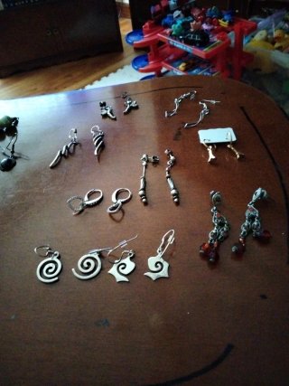 Lote de pendientes variados