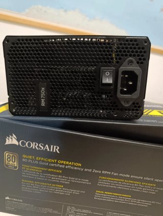 Alimentatore Modulare Corsair RM750x