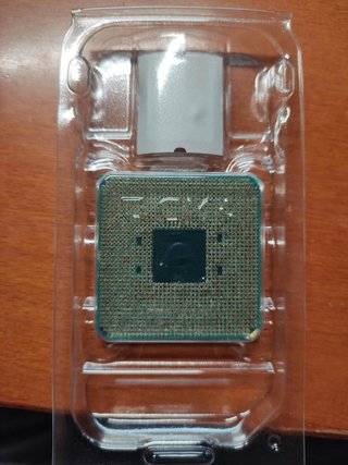 Procesador AMD Ryzen 7 2700X + Disipador RGB