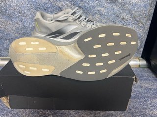 Zapatillas Adidas Adizero Evo Grises
