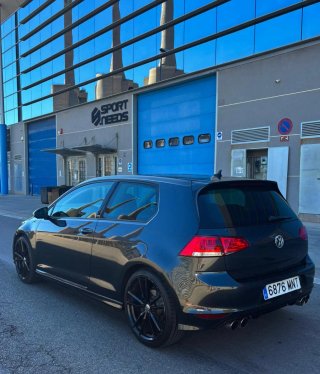 Volkswagen Golf 2016