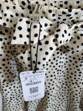 Falda pantalón Stradivarius lunares