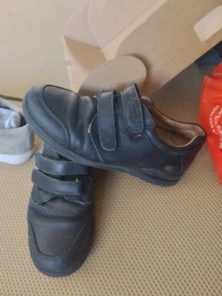 Lote de zapatillas infantiles talla 32