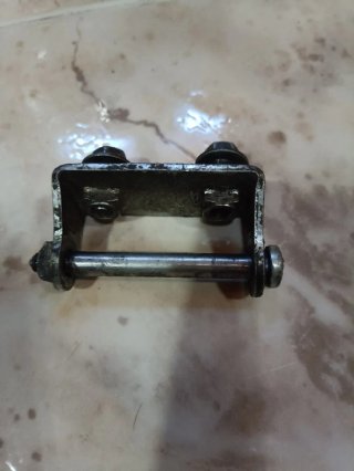 Soporte fijación asiento Peugeot Speedfight