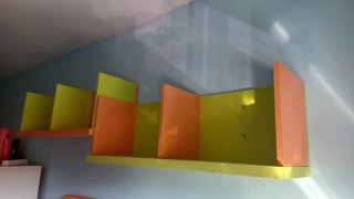 Estanterías Naranja y Pistacho
