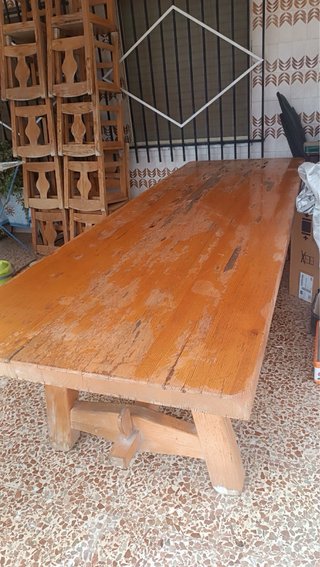 Mesa de madera maciza rústica