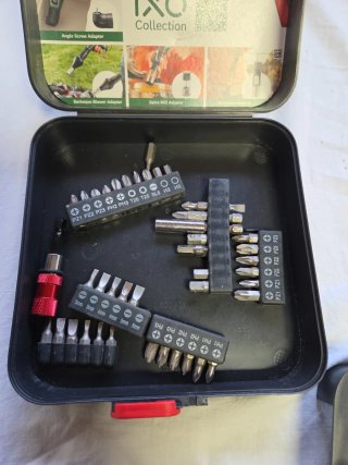 Atornillador Bosch IXO Collection