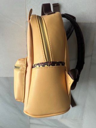 Mochila Winnie Pooh Disney de cuero