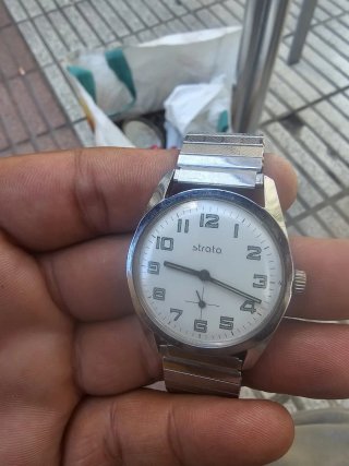 Reloj Strato Mecánico Plata y Blanco