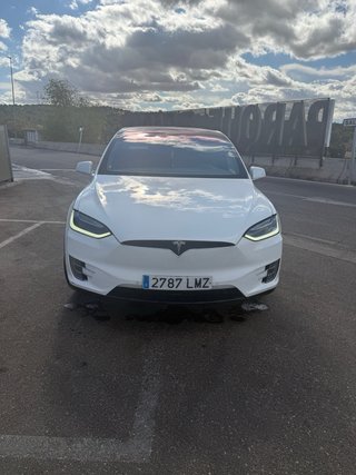 Tesla Model X 2017
