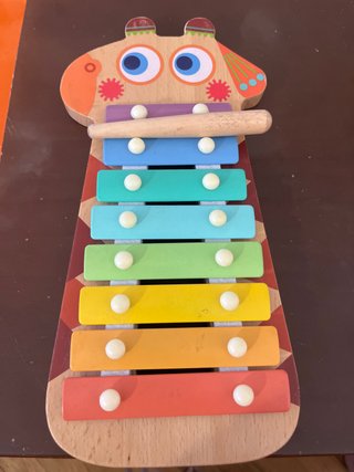 Xilófono de madera infantil