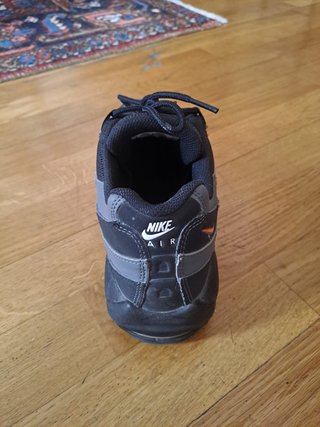 Nike Air Max 95 negras talla 42.5