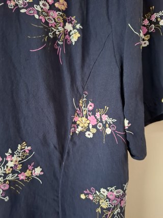 Chaqueta entallada floral azul marino