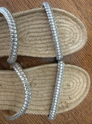 Sandalias planas IT SHOES esparto y strass